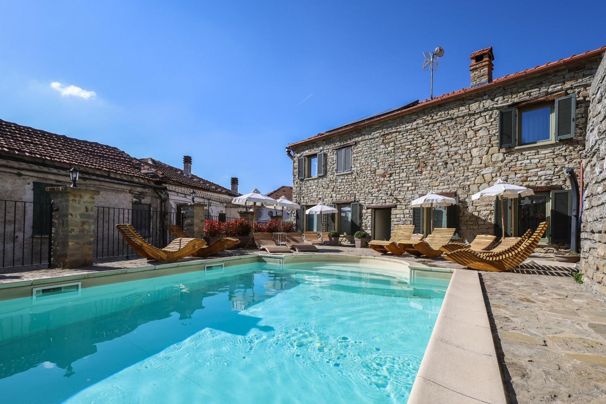 Albergo Del Bramante Roccaverano Exterior photo